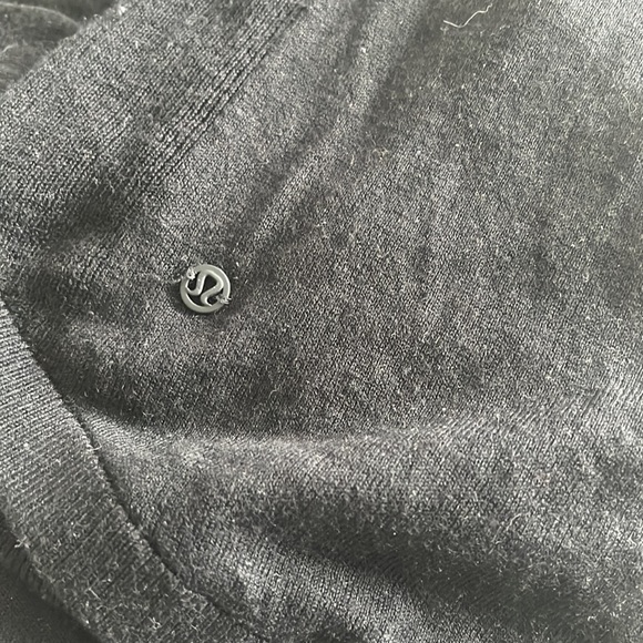 Lululemon knit top - Picture 2 of 4